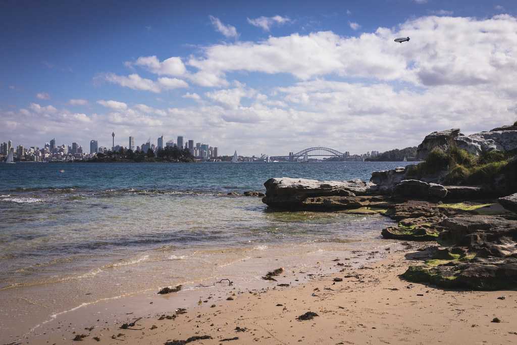 Sydney-milk-beach City landscape from Sydney's Milk Beach